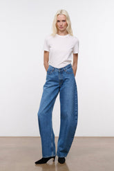 JACKSON vintage wash barrel jeans with high-rise waist and wide leg opening