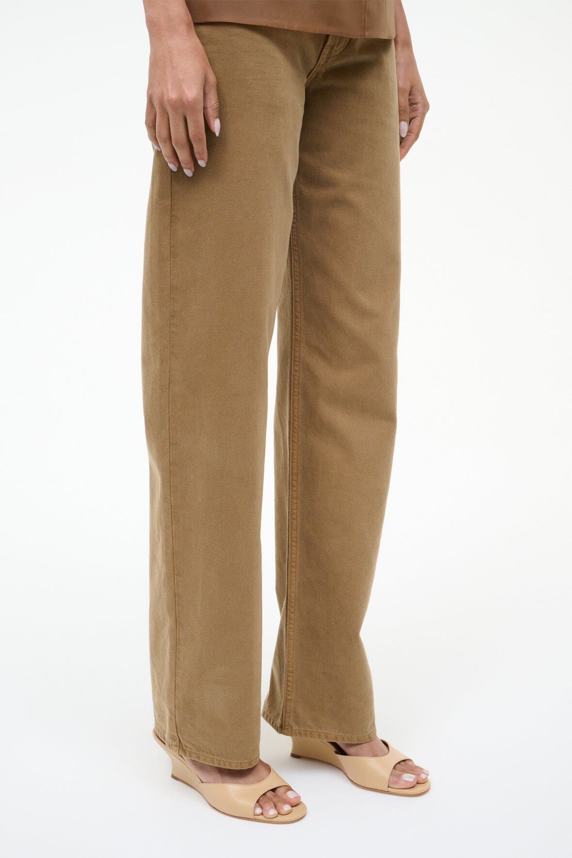 Porcini-brown high-rise trousers with side seam and wide ankle hem
